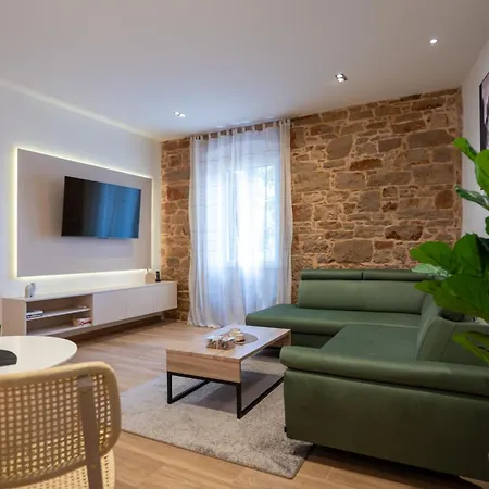 The Urban Nest By Belmont Realty * Zadar