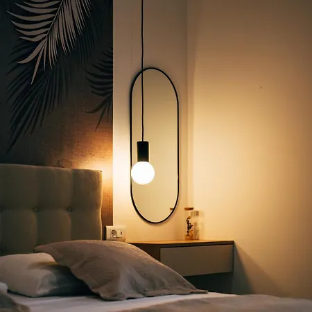 The Urban Nest By Belmont Realty Apartament *