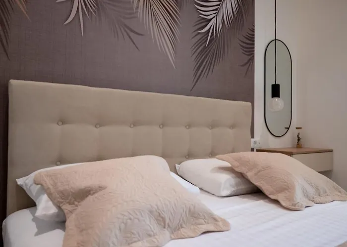 Beigestone Luxury Center By Belmont Realty Lägenhet Zadar